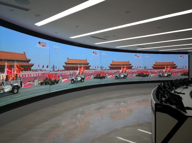 LCD液晶拼接屏機(jī)柜--門臉的LED滾動字幕屏費電嗎